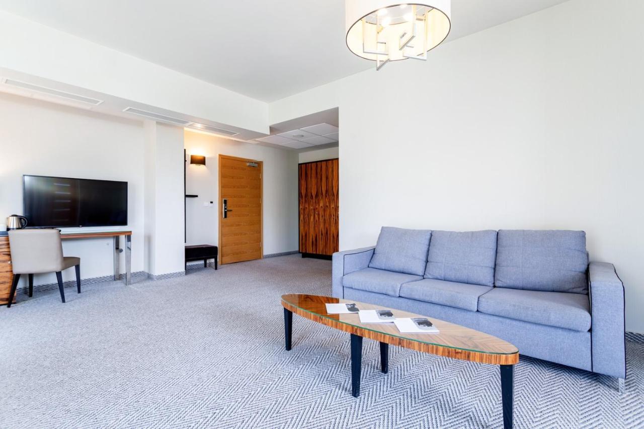 Diune Hotel By Zdrojowa Kolobřeh Exteriér fotografie A room at the hotel